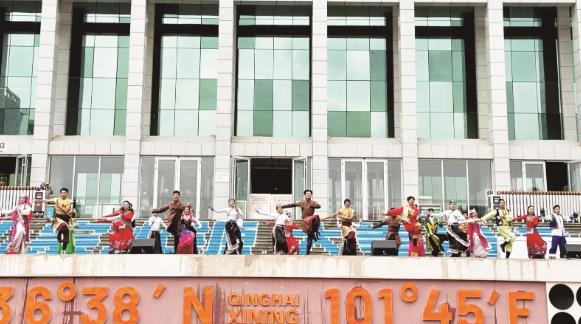 “西海2261·河湟文化大集”果洛主場活動啟幕