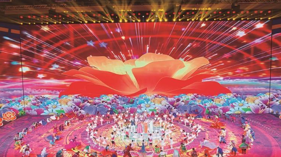 【聚焦第二十四屆環大美青海國際公路自行車賽】科技+人文 環青賽開幕式亮點多多