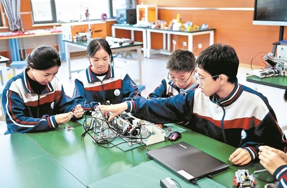 少年志,如江河涌