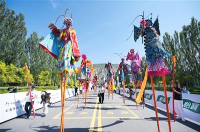 【聚焦第二十四屆環大美青海國際公路自行車賽】文旅融合發力 點亮環青賽