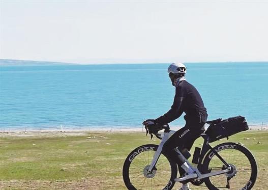 “青海暑期旅游觀察”系列報道之七 青海:萬千旅人 萬千風情