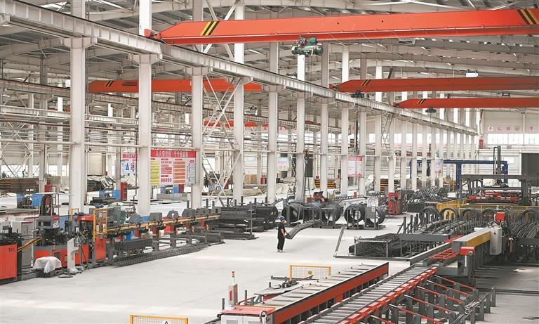 【堅(jiān)定信心 實(shí)干爭(zhēng)先】科技護(hù)航 打造綠色建筑“青海樣板”