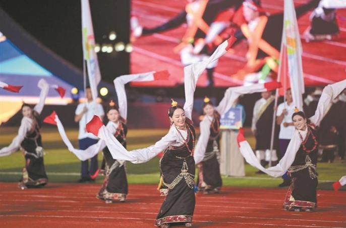 絢爛民族文化 共育石榴花開——青海省第八屆少數民族傳統體育運動會開幕側記