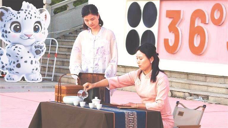 “青春禮贊·華彩西寧”青年文藝展演亮相西海2261·河湟文化大集