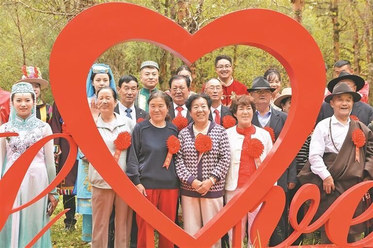 一場多民族的七夕浪漫盛宴——2025年全國“我們的節(jié)日·七夕”主題文化活動現(xiàn)場見聞