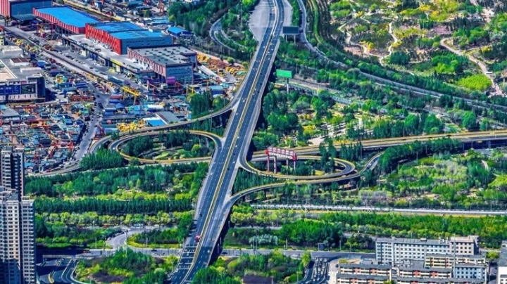 “雙節(jié)”青海高速峰值或達(dá)56萬輛