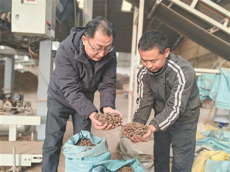 【四中全會精神在基層·記者手記】青海:互助秸稈“變形記”