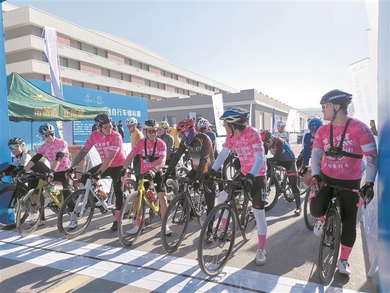 時代車輪在土鄉賽道飛馳——2025青海省公路/山地自行車錦標賽現場見聞