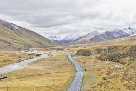 決戰(zhàn)四季度多條公路項(xiàng)目取得重要進(jìn)展