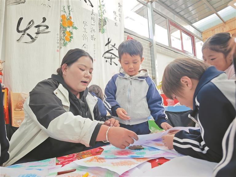 【輝煌“十四五” 改革譜新篇】興海草原上的幼兒樂園