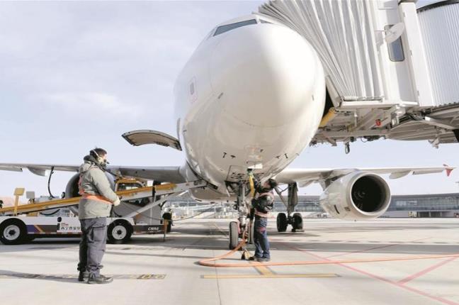 西寧機場:保障高原冬航飛行安全