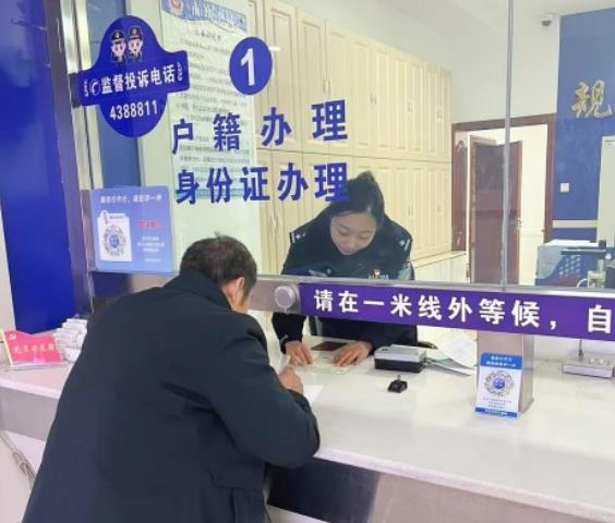 馬云暉:警徽戴在心上